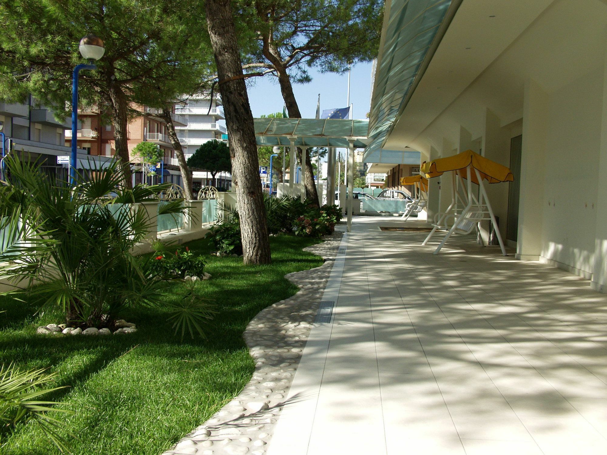 Hotel Tokio Village Lido Di Savio Buitenkant foto